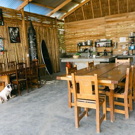 Katana Siargao Hostel Catangnan ภายนอก รูปภาพ