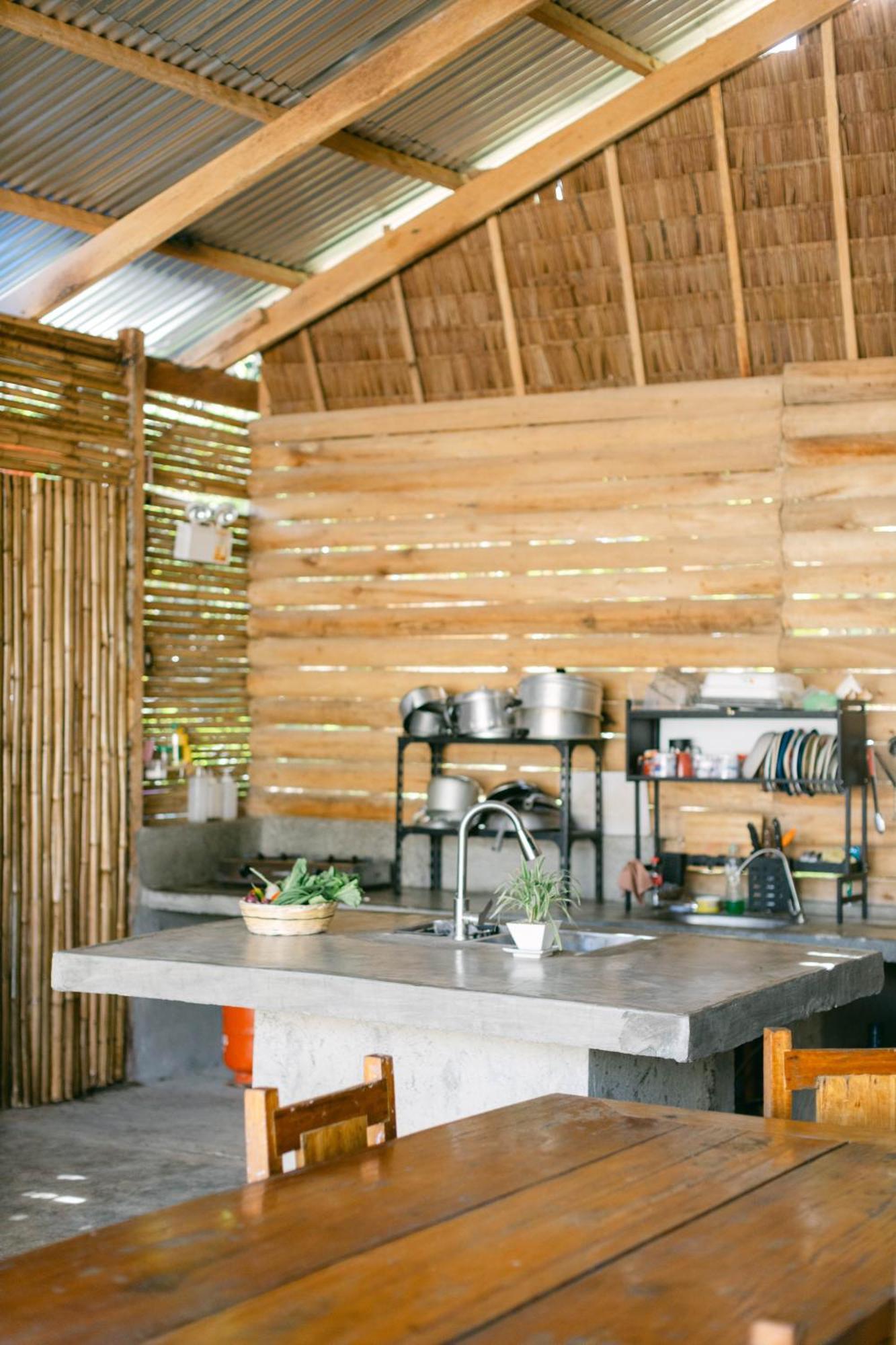 Katana Siargao Hostel Catangnan ภายนอก รูปภาพ